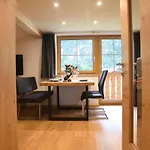 Apartament Sherin Steeg